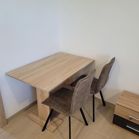 Apartman Neva Galanta Esterno foto