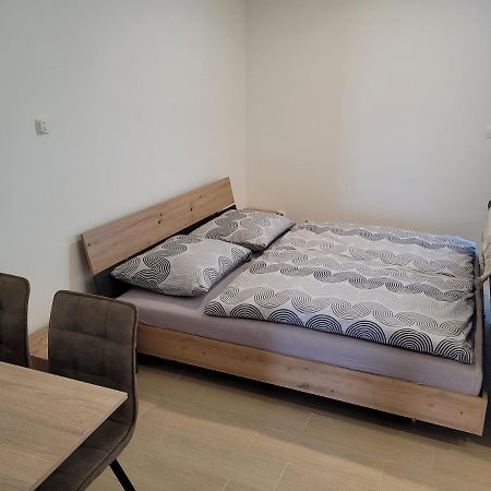 Apartman Neva Galanta Esterno foto