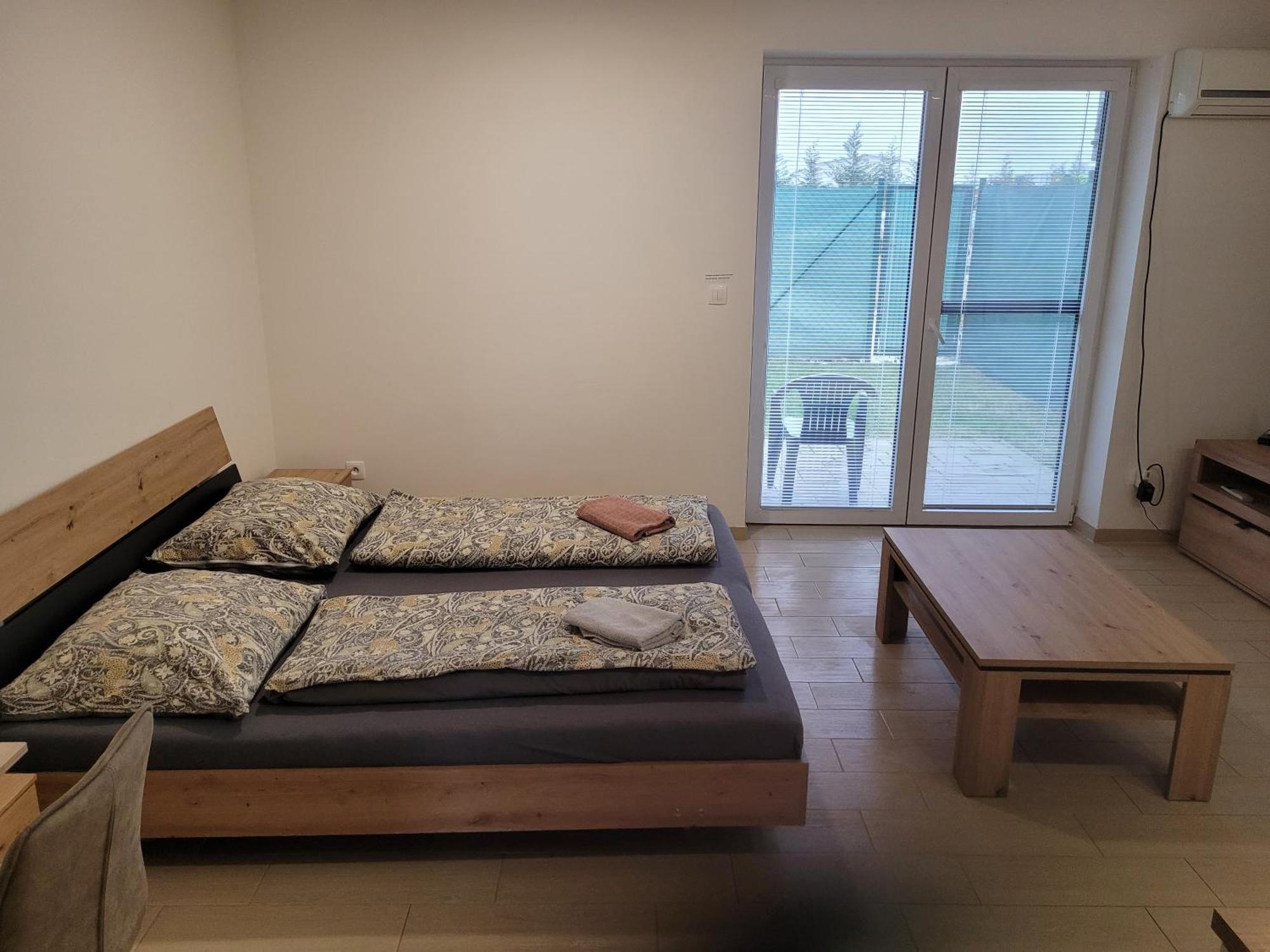 Apartman Neva Galanta Esterno foto